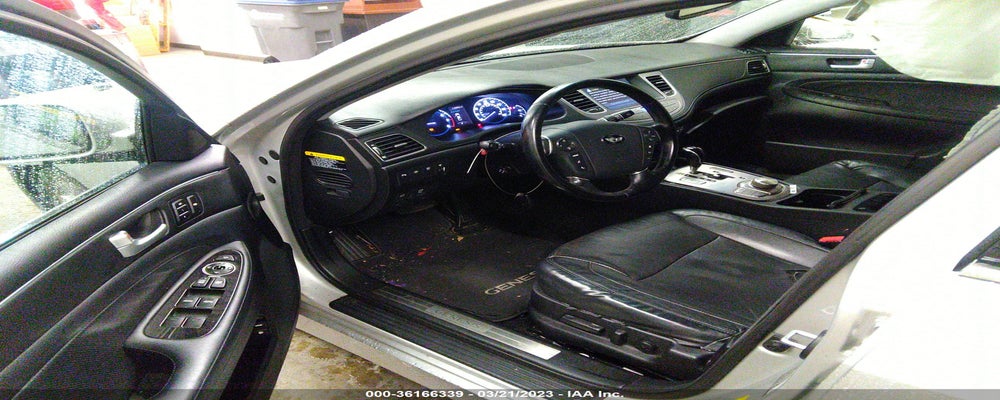 KMHGC4DD8CU184042 2012 HYUNDAI GENESIS photo no. 5