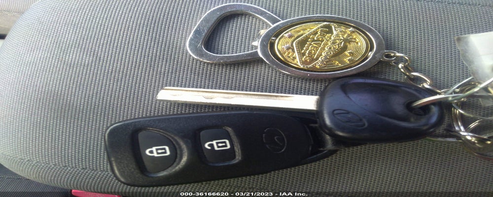 KMHCU4AEXDU432821 2013 HYUNDAI ACCENT photo no. 11