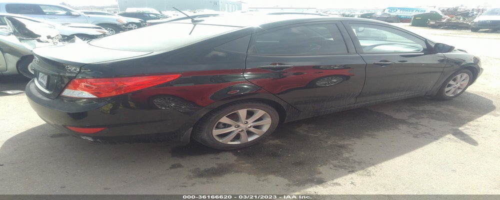KMHCU4AEXDU432821 2013 HYUNDAI ACCENT photo no. 4