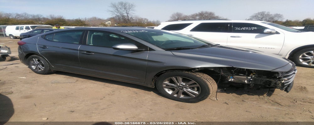 KMHD84LF1JU473378 2018 HYUNDAI ELANTRA photo no. 5