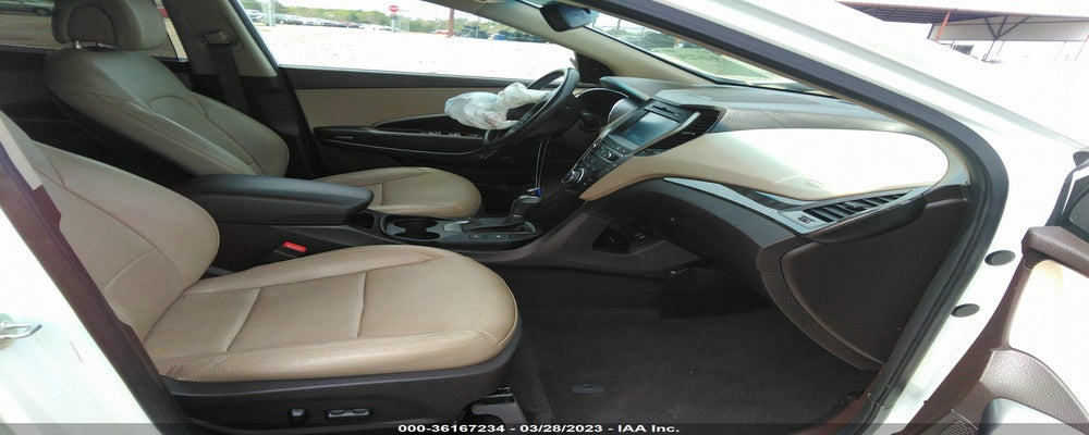 5XYZU3LB2HG396013 2017 HYUNDAI SANTA FE SPORT photo no. 5