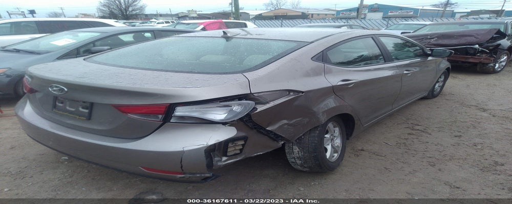 5NPDH4AE9FH615217 2015 HYUNDAI ELANTRA photo no. 4