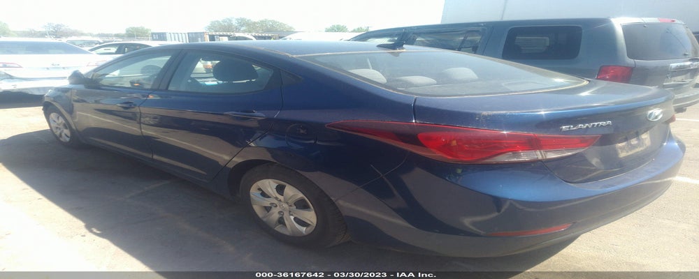 5NPDH4AE9GH752773 2016 HYUNDAI ELANTRA photo no. 3