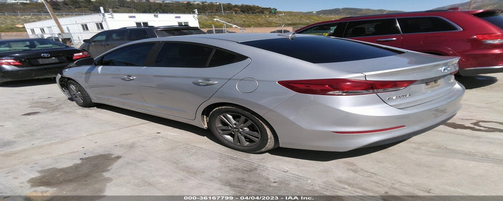 5NPD84LF8JH371266 2018 HYUNDAI ELANTRA photo no. 3