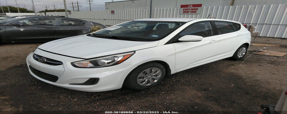 KMHCT5AE3FU231368 2015 HYUNDAI ACCENT photo no. 2