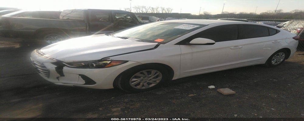 5NPD74LF9JH286911 2018 HYUNDAI ELANTRA photo no. 2