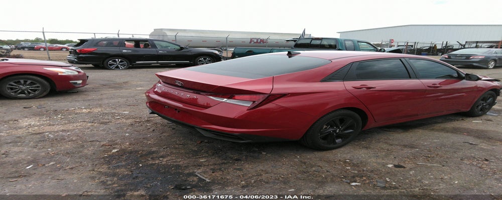 KMHLM4AG9MU068537 2021 HYUNDAI ELANTRA photo no. 4