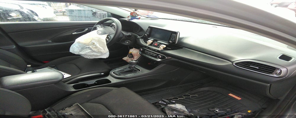 KMHH35LE9JU025354 2018 HYUNDAI ELANTRA GT photo no. 5