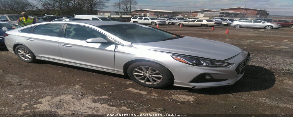 5NPE24AF2JH710676 2018 HYUNDAI SONATA photo no. 6