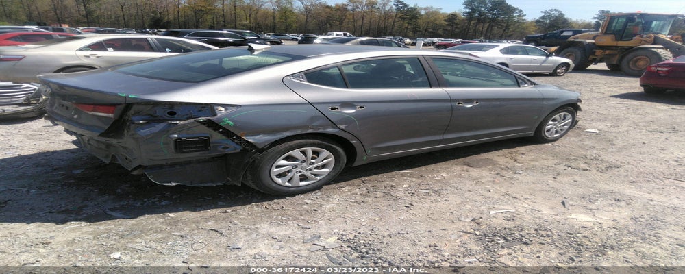 5NPD74LF2JH399664 2018 HYUNDAI ELANTRA photo no. 4