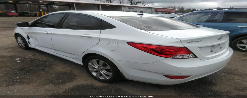 KMHCU4AE9DU381960 2013 HYUNDAI ACCENT photo no. 3