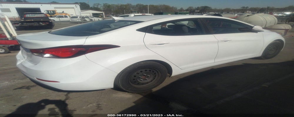 5NPDH4AE0GH738731 2016 HYUNDAI ELANTRA photo no. 4