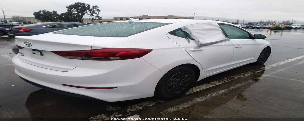 5NPD74LF3HH201460 2017 HYUNDAI ELANTRA photo no. 4
