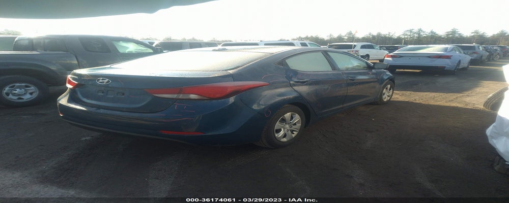KMHDH4AE1GU655813 2016 HYUNDAI ELANTRA photo no. 4