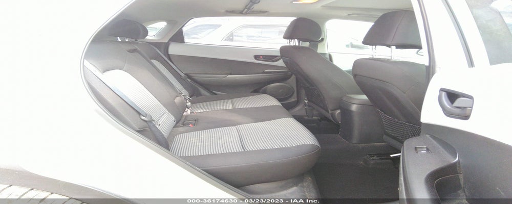 KM8K62AA2JU163281 2018 HYUNDAI KONA photo no. 8