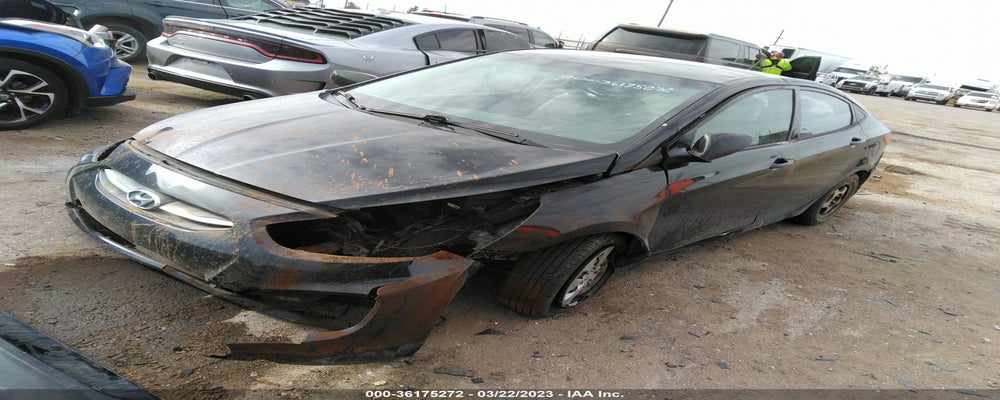KMHCT4AE9GU077194 2016 HYUNDAI ACCENT photo no. 2