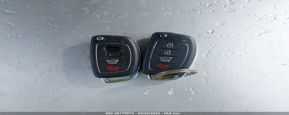 5NPE24AF0HH537198 2017 HYUNDAI SONATA photo no. 11