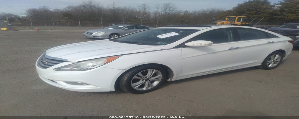 5NPEC4AC2BH081814 2011 HYUNDAI SONATA photo no. 2
