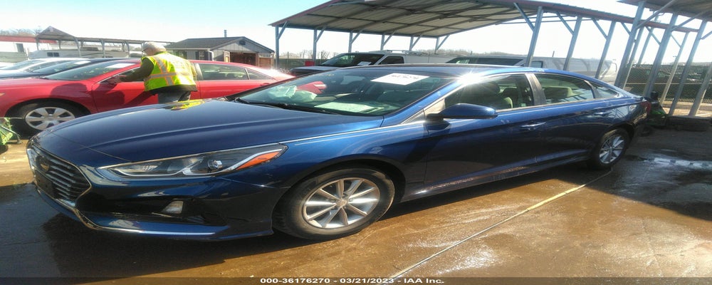 5NPE24AF4JH710727 2018 HYUNDAI SONATA photo no. 2