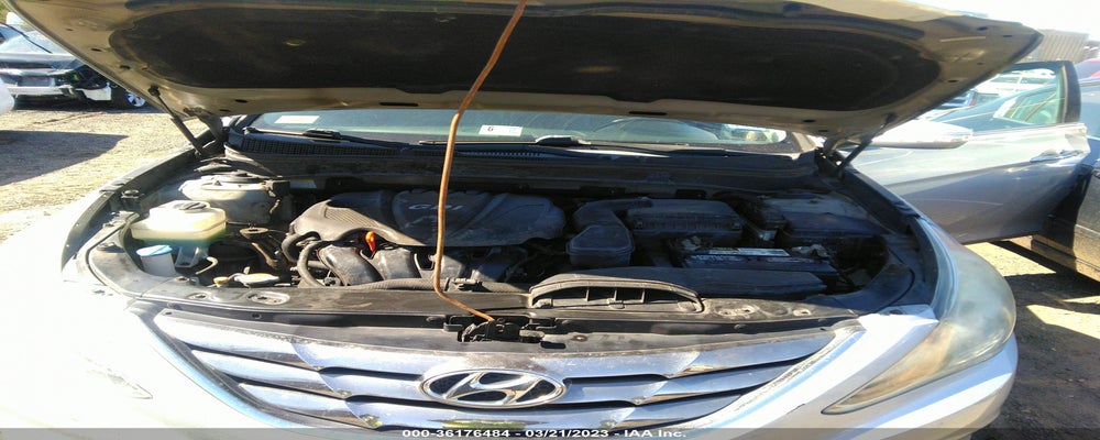 5NPEC4AC6BH002788 2011 HYUNDAI SONATA photo no. 10