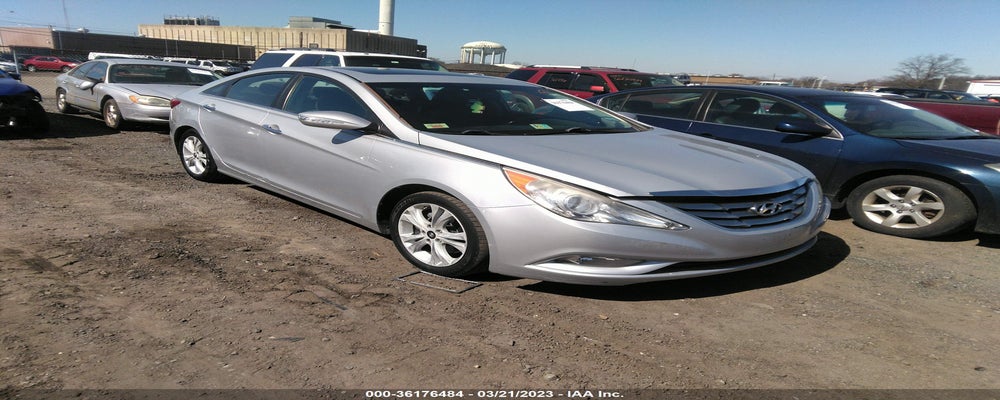 5NPEC4AC6BH002788 2011 HYUNDAI SONATA photo no. 1