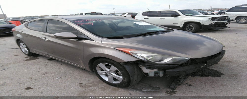 5NPDH4AE3DH372713 2013 HYUNDAI ELANTRA photo no. 24