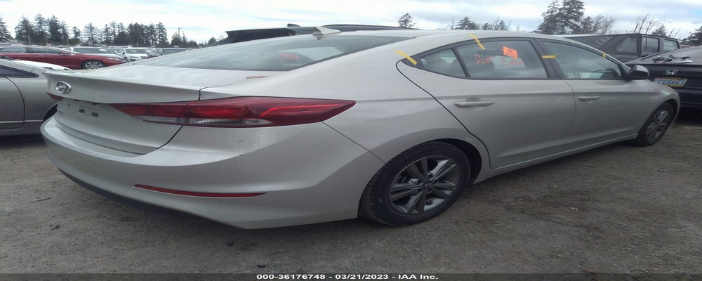5NPD84LFXJH352332 2018 HYUNDAI ELANTRA photo no. 4