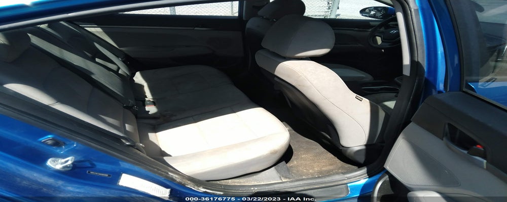 5NPD74LFXHH165928 2017 HYUNDAI ELANTRA photo no. 8