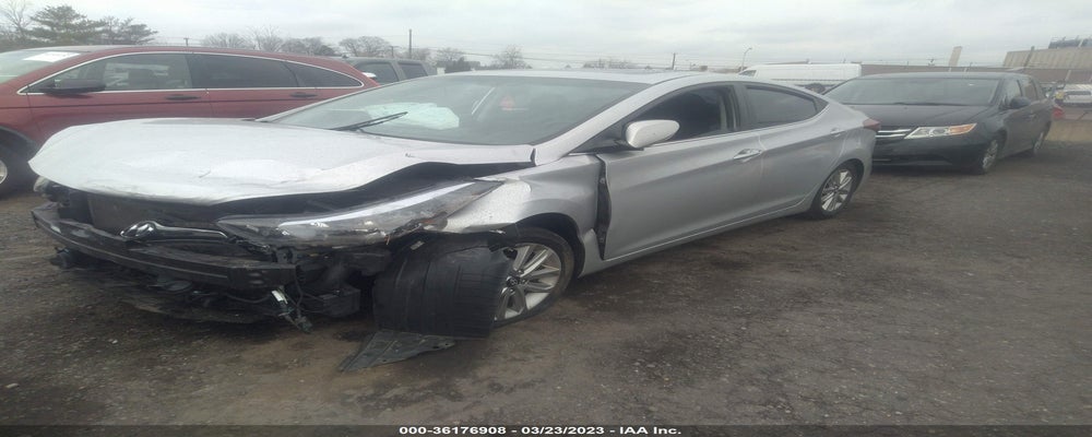 5NPDH4AE6FH606930 2015 HYUNDAI ELANTRA photo no. 2