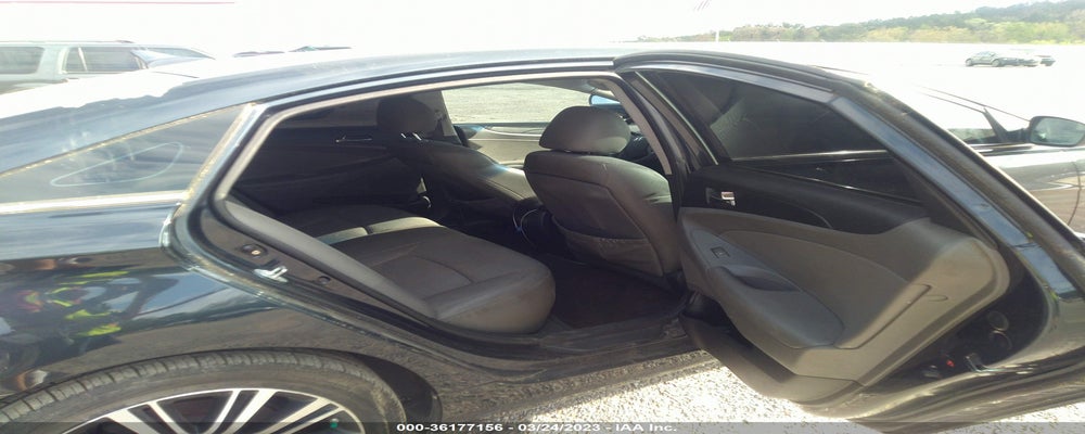 5NPEC4AB2BH248129 2011 HYUNDAI SONATA photo no. 8