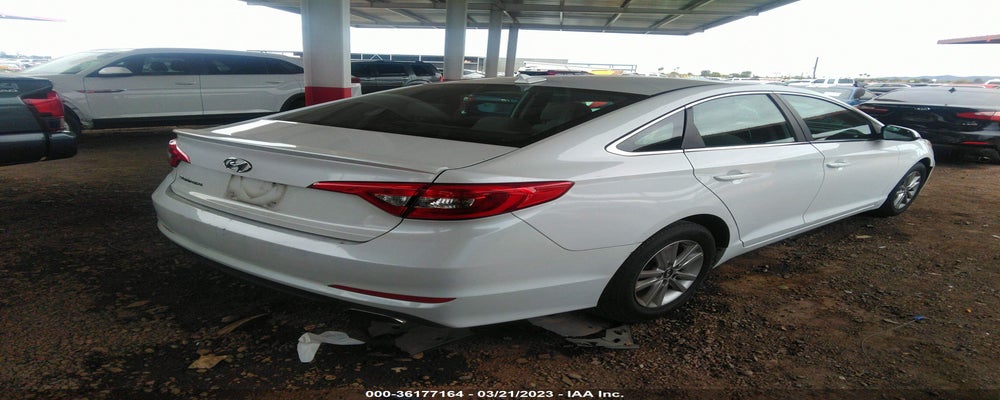 5NPE24AF2GH359390 2016 HYUNDAI SONATA photo no. 4