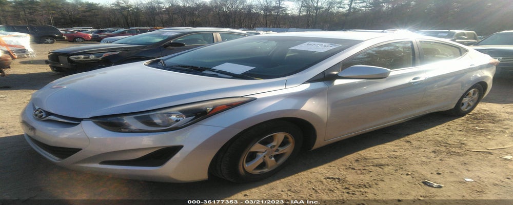 KMHDH4AE5FU264999 2015 HYUNDAI ELANTRA photo no. 2