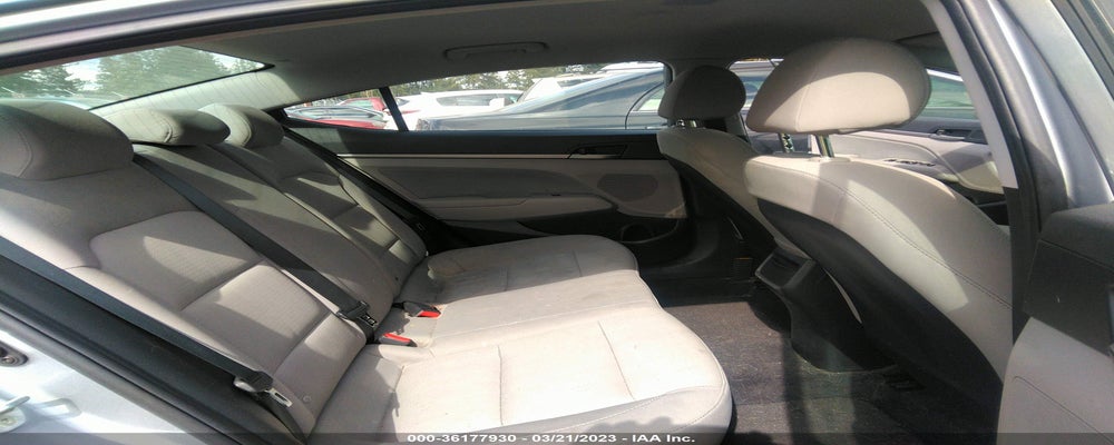 5NPD84LF0HH173033 2017 HYUNDAI ELANTRA photo no. 8
