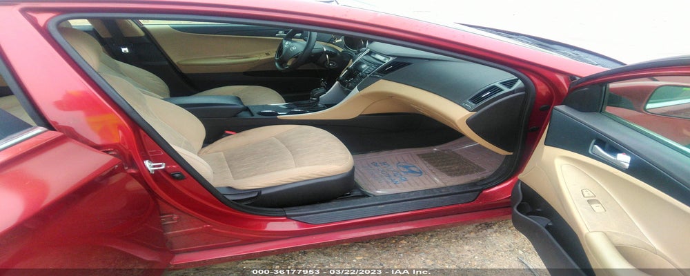 5NPEB4AC4DH530819 2013 HYUNDAI SONATA photo no. 5