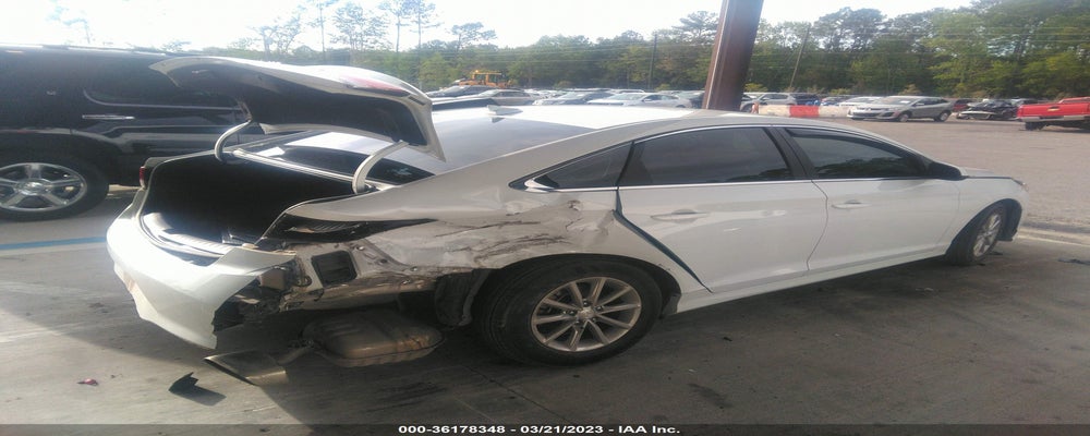 5NPE24AF1KH817087 2019 HYUNDAI SONATA photo no. 4