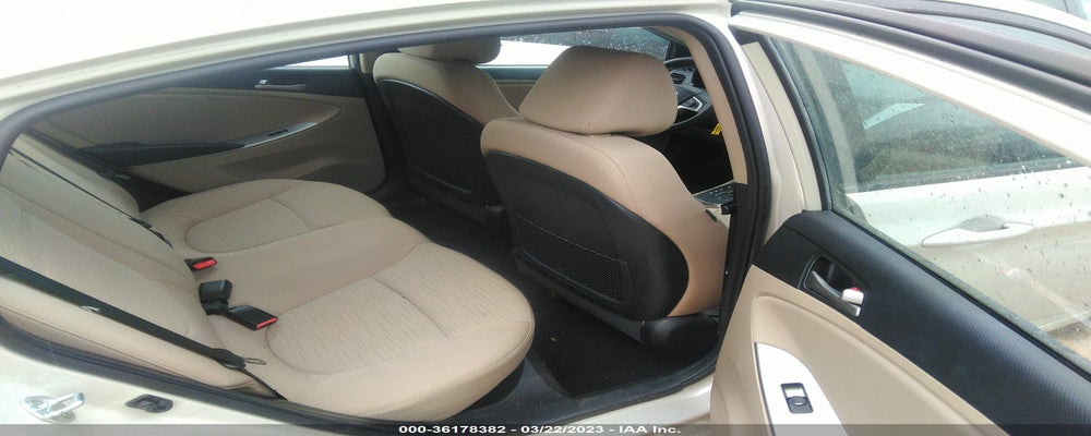 KMHCT4AE4GU160662 2016 HYUNDAI ACCENT photo no. 8