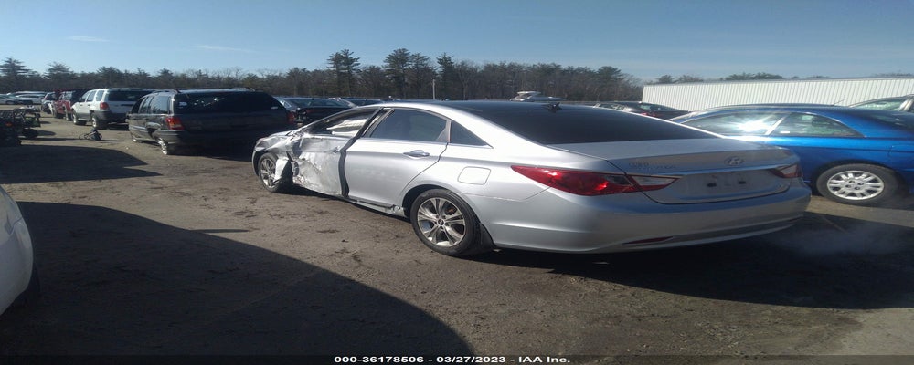 5NPEC4AC1CH357689 2012 HYUNDAI SONATA photo no. 3