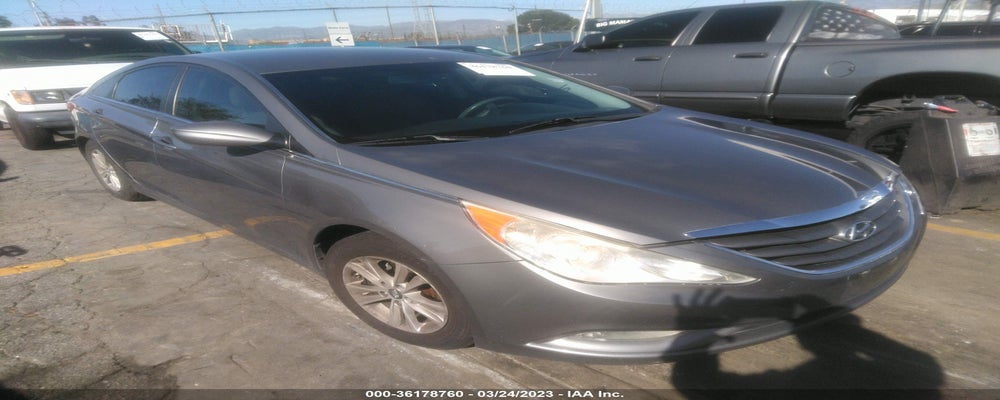 5NPEB4AC3DH534912 2013 HYUNDAI SONATA photo no. 3