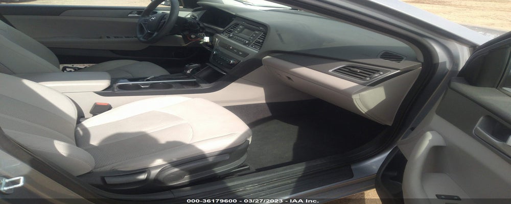 5NPE24AF2HH484780 2017 HYUNDAI SONATA photo no. 5