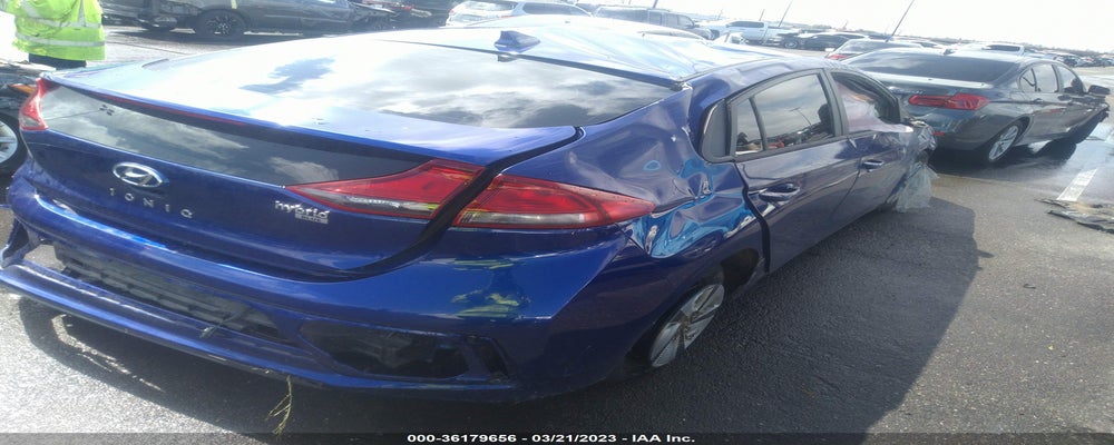 KMHC65LC8LU210966 2020 HYUNDAI IONIQ HYBRID photo no. 4