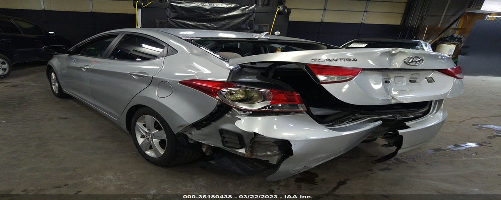 5NPDH4AEXDH388469 2013 HYUNDAI ELANTRA photo no. 3