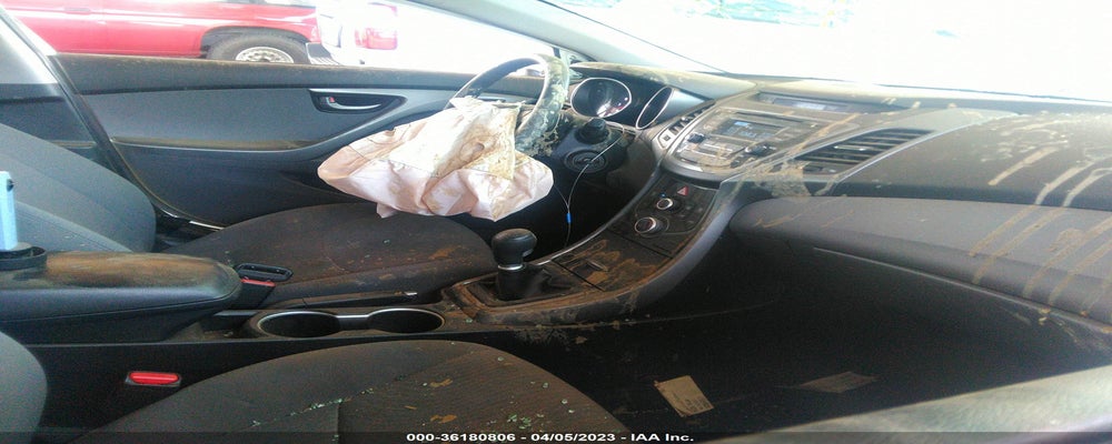 5NPDH4AE0EH507812 2014 HYUNDAI ELANTRA photo no. 5