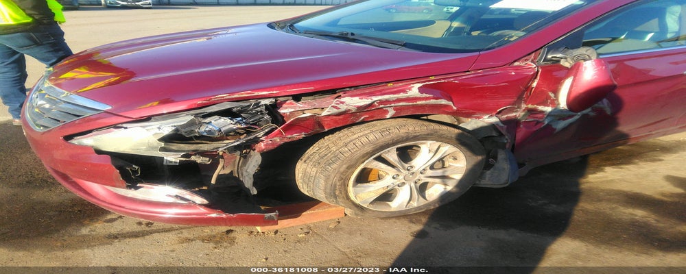 5NPEC4AC9BH105977 2011 HYUNDAI SONATA photo no. 6