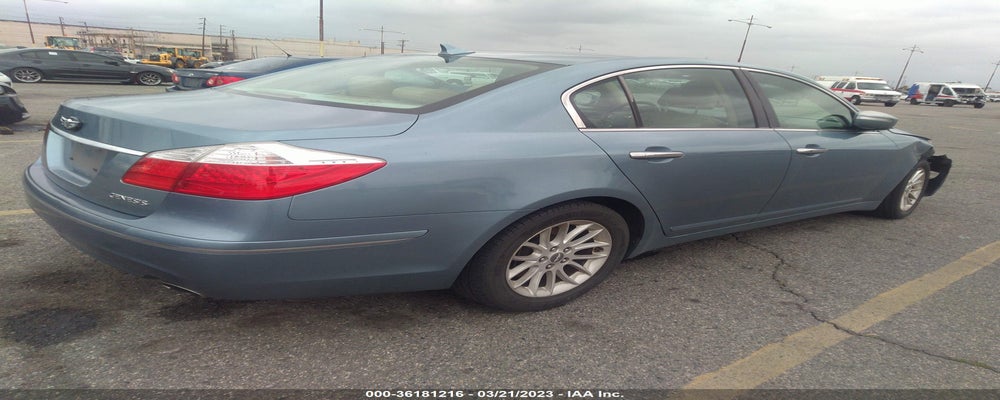 KMHGC4DEXBU132970 2011 HYUNDAI GENESIS photo no. 4