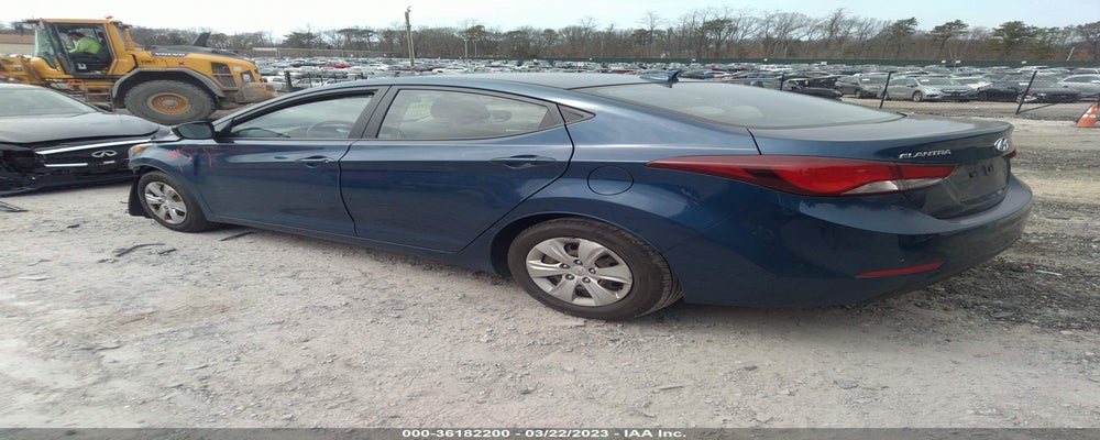 KMHDH4AE1GU543769 2016 HYUNDAI ELANTRA photo no. 3