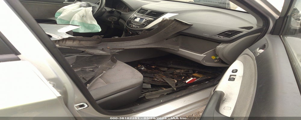 KMHCT4AE8DU356650 2013 HYUNDAI ACCENT photo no. 5