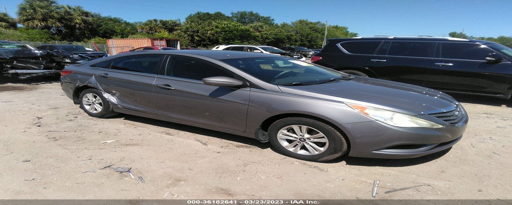 5NPEB4AC4BH108076 2011 HYUNDAI SONATA photo no. 10