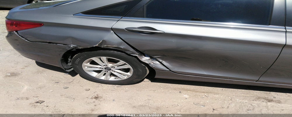 5NPEB4AC4BH108076 2011 HYUNDAI SONATA photo no. 6