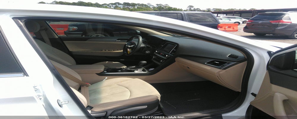 5NPE24AF6JH645864 2018 HYUNDAI SONATA photo no. 5