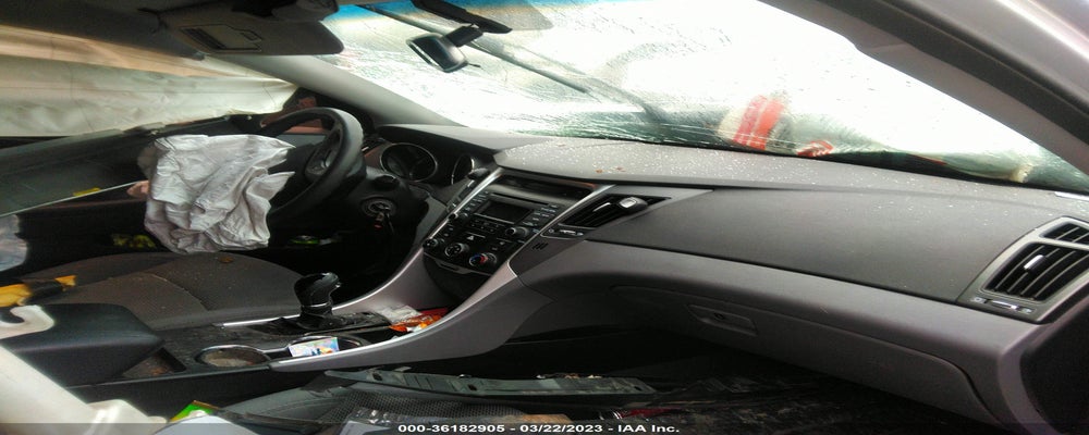 5NPEB4AC4EH834752 2014 HYUNDAI SONATA photo no. 5